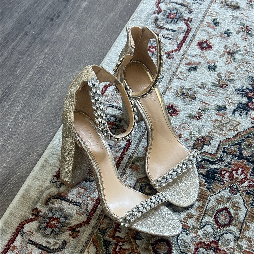 Jewel Badgley Mischka Glittering Silver Heels